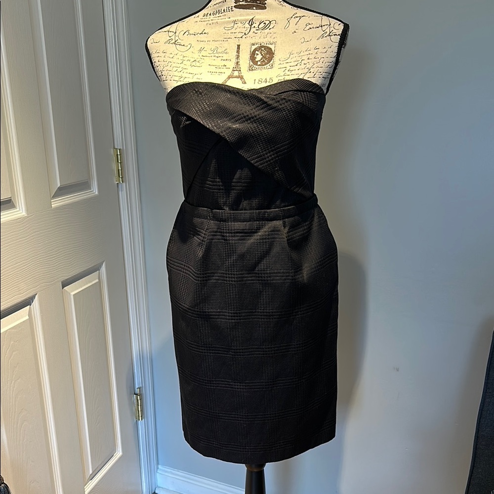 Banana Republic Elegant Black Strapless Dress—Size 6